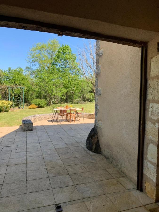 Paussac-et-Saint-Vivien Grande Villa Au Coeur De La Dordogne מראה חיצוני תמונה